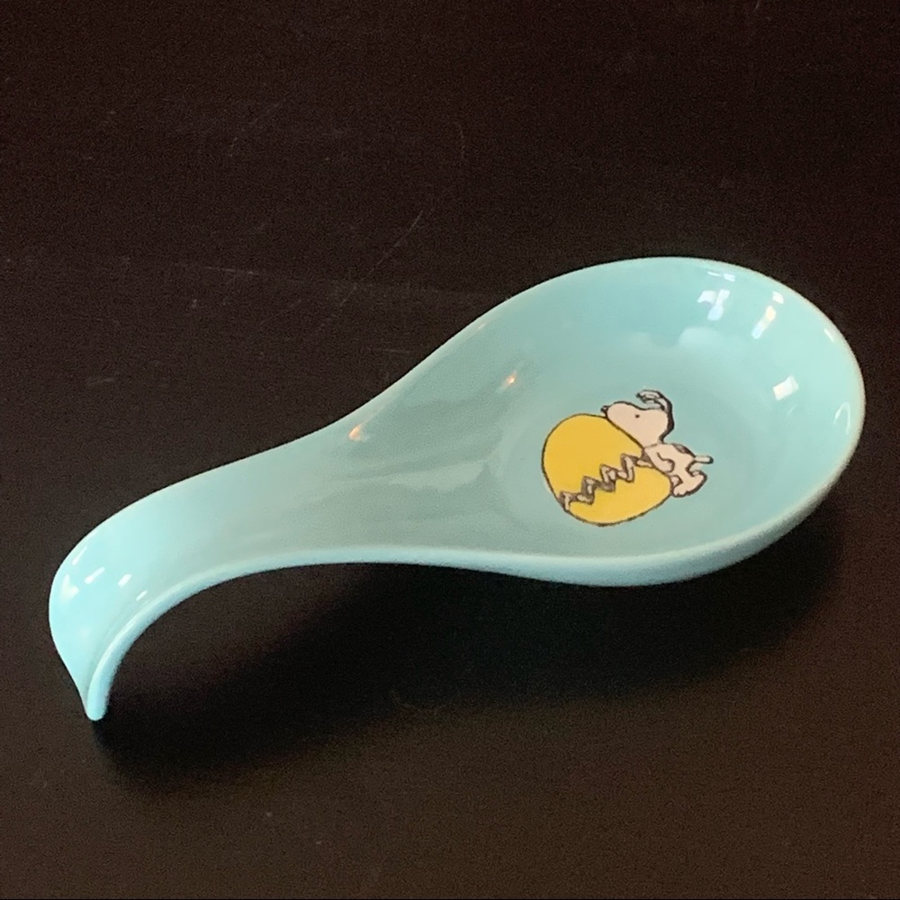 Peanuts Ceramic Snoopy Easter Spoon Rest